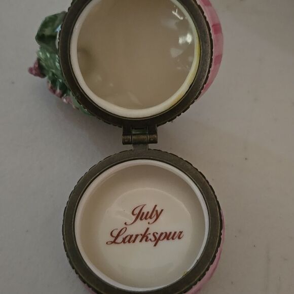 Vintage Flower Porcelain Or Ceramic Trinket Boxes Collectibles - Picture 10 of 12